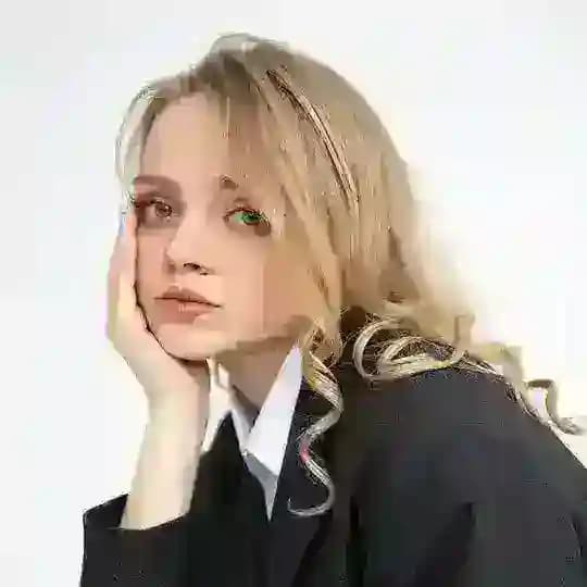 Акентьева: учитель, который научит говорить на английском Profile