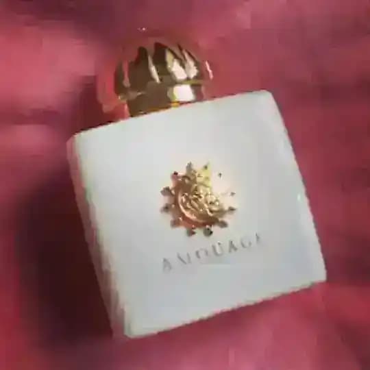 Парфюманія Profile