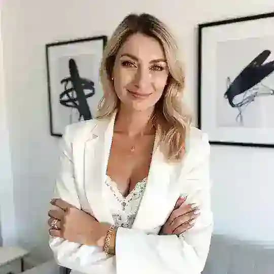 Атоми с Илоной 💎l Все о Корейском Люксе 🇰🇷 Profile