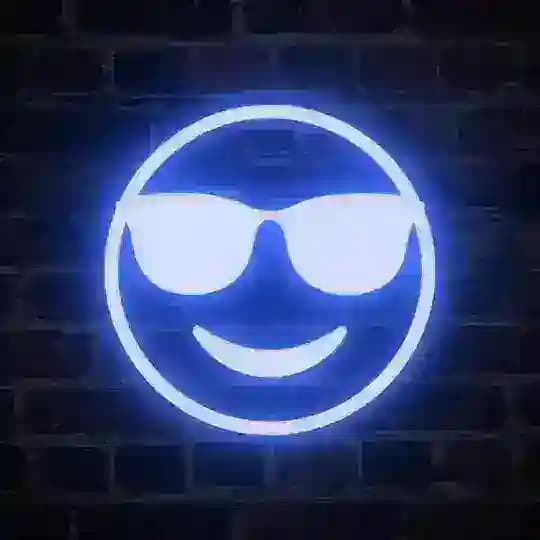 Cool Wallpaper Profile