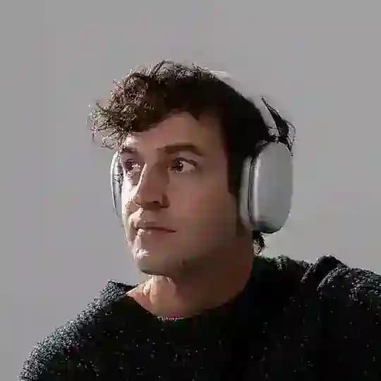 Дизайнер Денис Абдуллин Profile