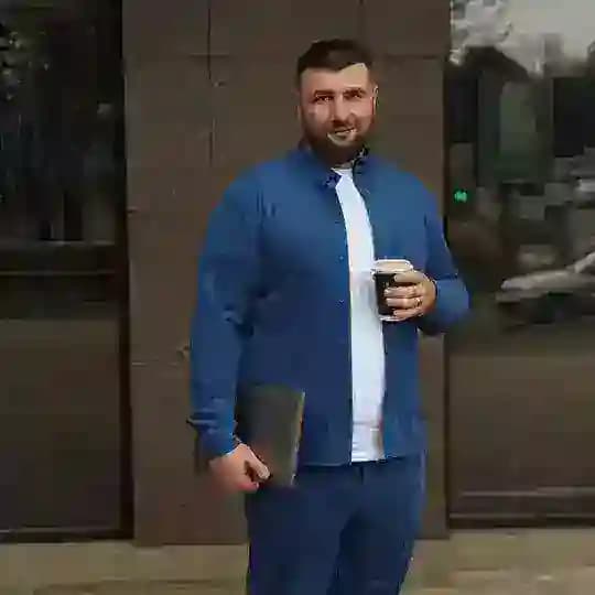 Кредитный центр Арнольда Ха Profile