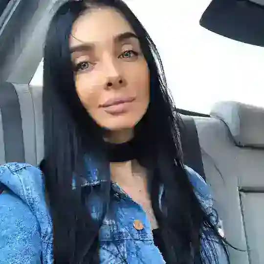 VOICE UK HUB ⭕ Profile