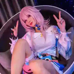 Aery Tiefling 💖 Profile