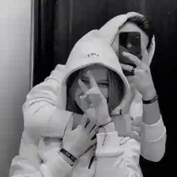 بَچہ هاے نِســــــــــبٺاً بَد مشهدی😍😋 Profile